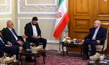 قالیباف: جمهوری اسلامی ایران از تصمیمات ملی در لبنان حمایت می‌کند

