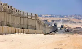 وزیر صهیونیستی: اسرائیل نباید از محور فیلادلفیا عقب‌نشینی کند

