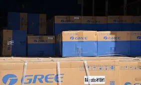 کولرهای قاچاق موجود در انبارها، به مدارس خوزستان داده شوند