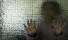 زخم‌های پنهان قربانیان خشونت/ نحوه حمایت از این قربانیان