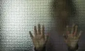 زخم‌های پنهان قربانیان خشونت/ نحوه حمایت از این قربانیان