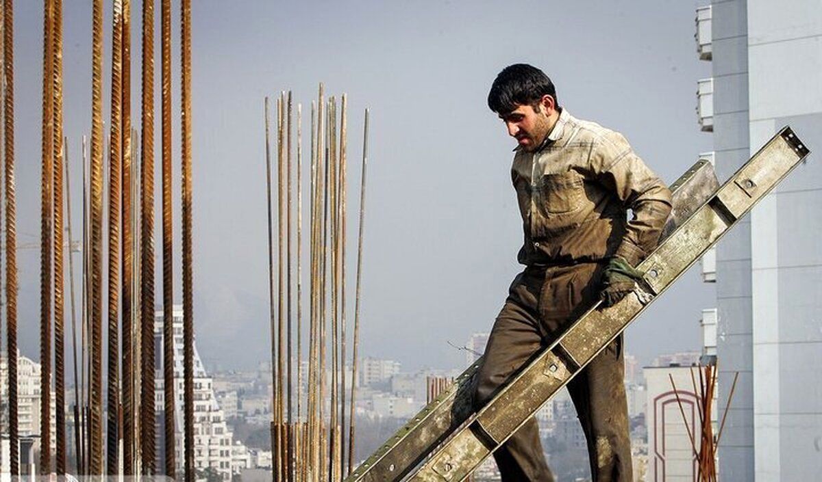 پرداخت سبد معیشت محور مطالبه نمایندگان کارگران در شورای عالی کار قرار گیرد