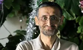محمد زارع فومنی، فعال سیاسی، درگذشت

