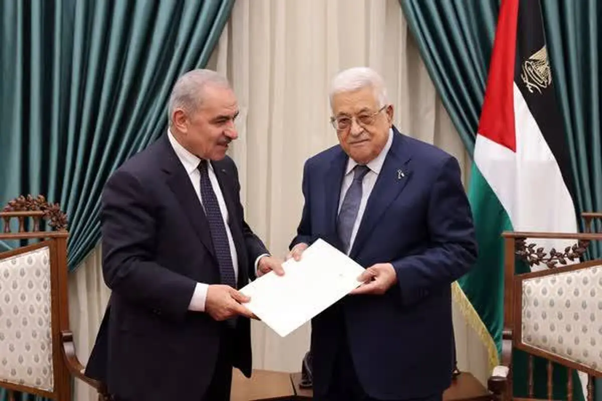محمود عباس با استعفای نخست‌وزیر تشکیلات خودگردان فلسطین موافقت کرد

