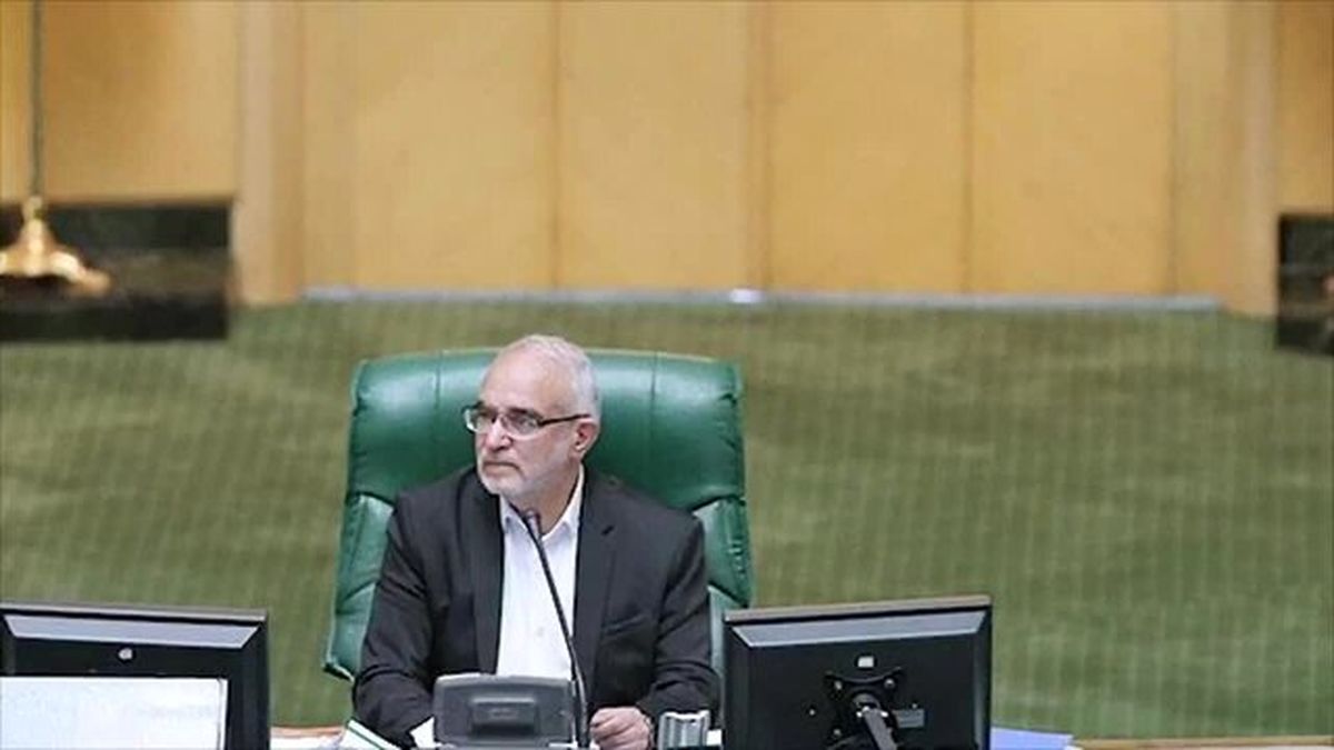درخواست نایب رئیس مجلس از رهبری درباره فوق العاده حقوق ویژه نیروهای مسلح