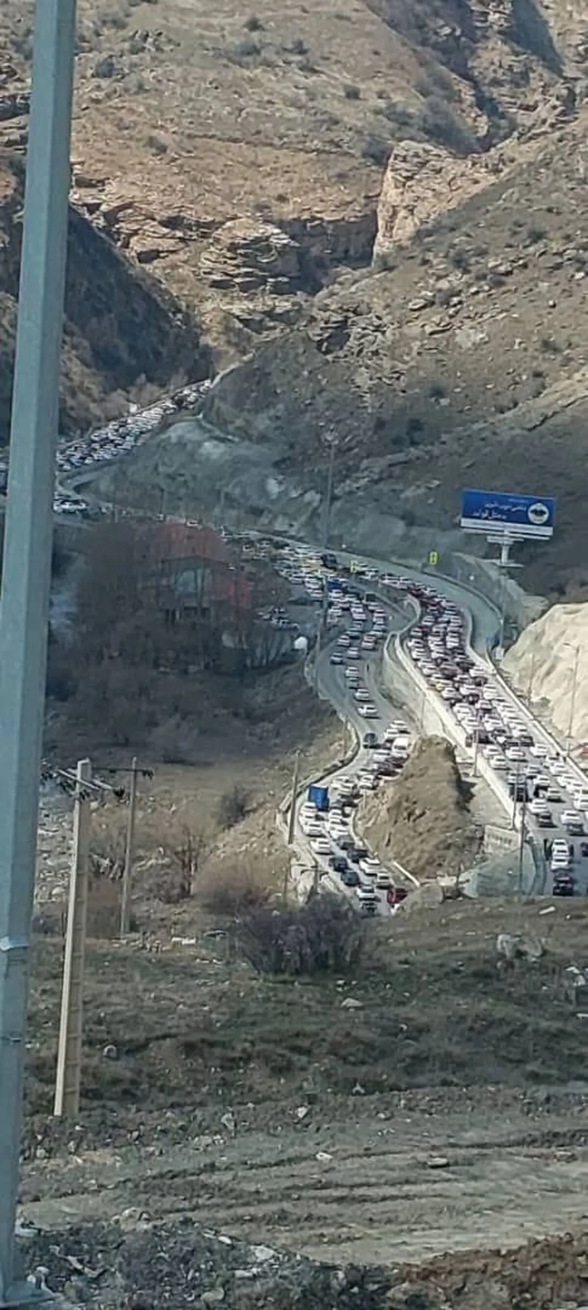 آغاز موج بازگشت مسافران نوروزی / احتمال اعمال محدودیت تردد در محورهای شمالی