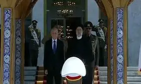رئیسی از رئیس جمهور عراق در تهران استقبال کرد

