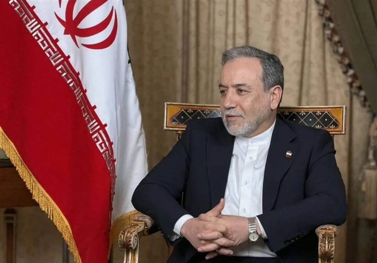عراقچی: قرار شده از تیم ملی فوتبال انگشت نگاری نکنند