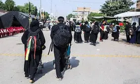  راهپیمایی اربعین و سرود سلام فرمانده نشان می دهد جامعه ایران در حال فروپاشی نیست

