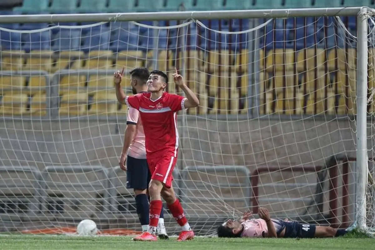 مهاجم پرسپولیس جدا شد