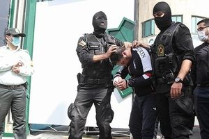 دستگیری ۵ نفر از اراذل و اوباش در شهرکرد