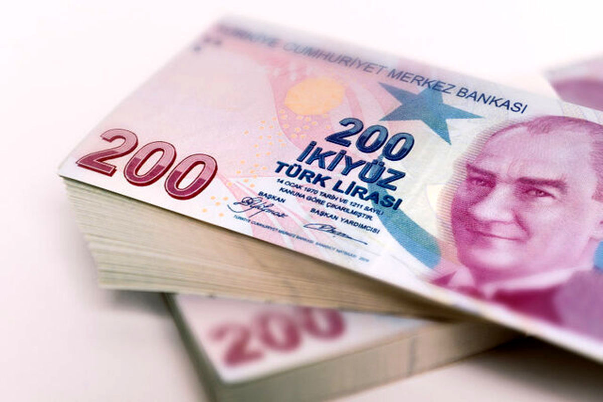 تراژدی اعتماد اردوغان به آمریکا/ نرخ لیر در برابر دلار آمریکا کاهش ۵۸درصدی داشته است