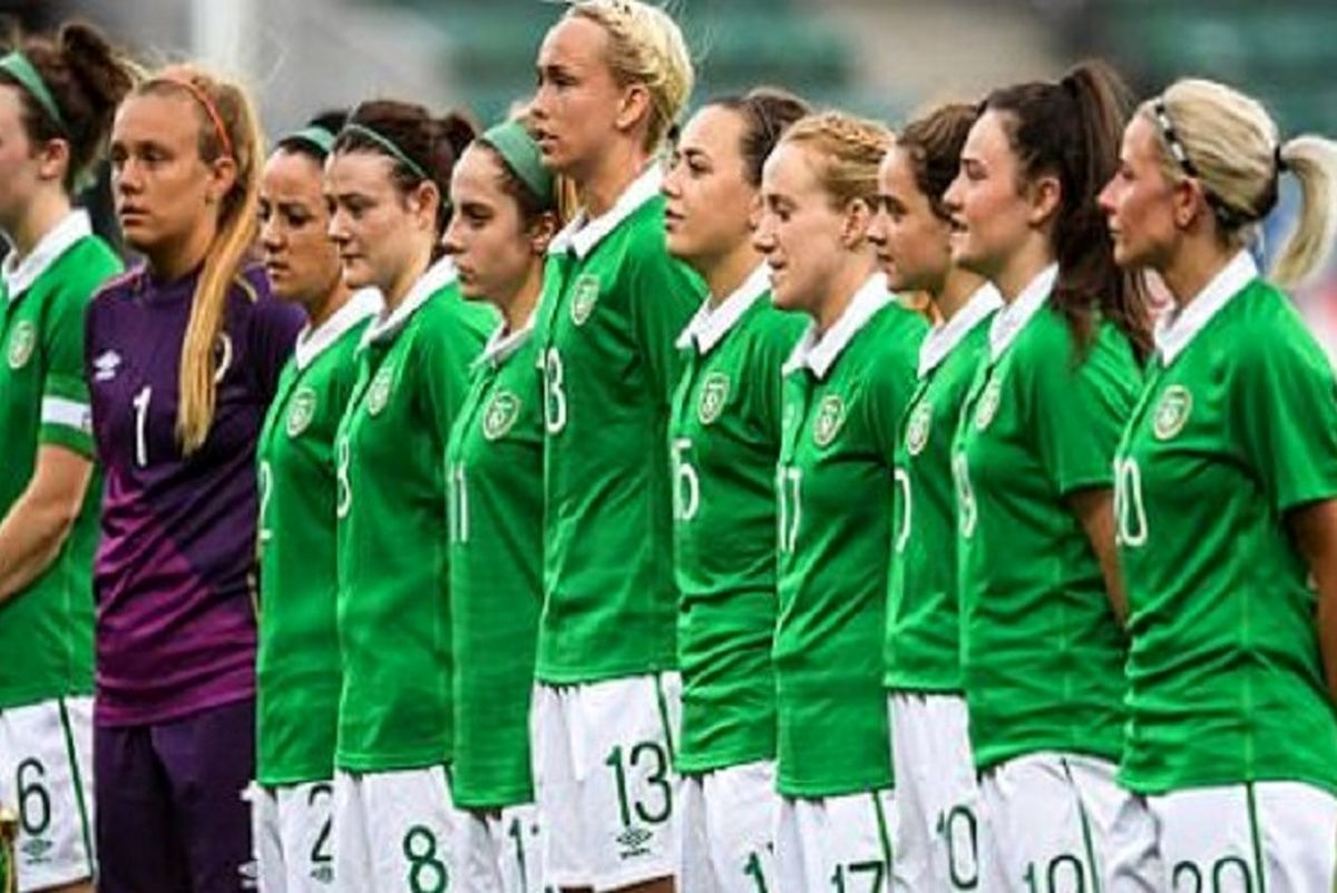 اقدام بازیکنان تیم ملی فوتبال زنان ایرلند هنگام پخش سرود اسرائیل/ عکس

