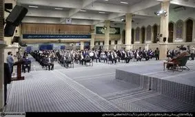  رهبر انقلاب: همه کمک کنند برنامه‌های اقتصادی دولت به نتیجه برسد/ قراردادهای موقت کار موجب ناامنی شغلی است