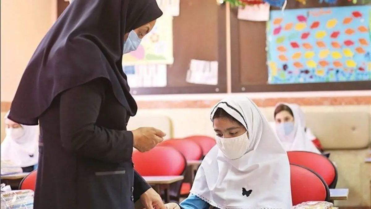 برخی معلمان استخدام ۱۴۰۱: از مهر حقوق دریافت نکرده‌ایم