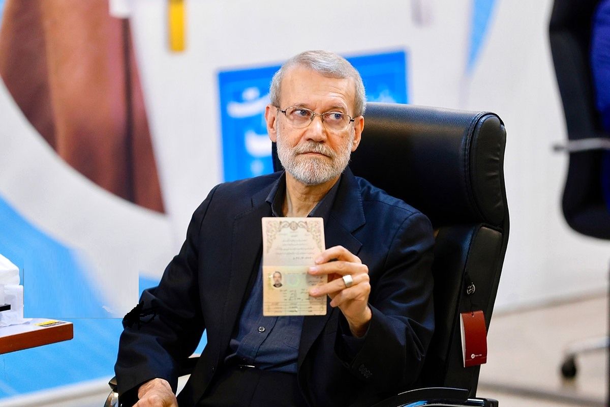لاریجانی: بیش از یک میلیون پیام دریافت کردهام