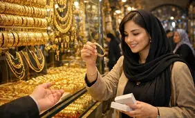 بازیگران پشت‌صحنه بازار ارز |  سرمایه‌گذاران طلا چگونه به نرخ دلار جهت می‌دهند؟