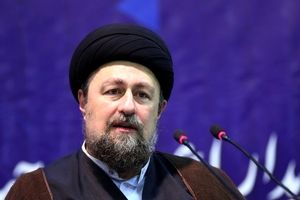 سیدحسن خمینی: هر گروهی که وطن فروش نیست باید بتواند در هرم منزلت های سیاسی و اجتماعی صعود کند/ برخی نهادها با سخت گیری های بی منطق مانع رشد و انتخاب افراد می شوند؛ و چه در گزینش های ملی مثل انتخابات