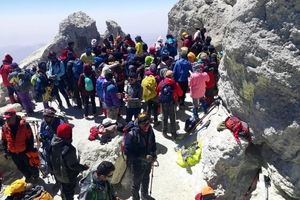 گزارشی متفاوت از تلفات سالانه کوهنوردان در راه قله دماوند