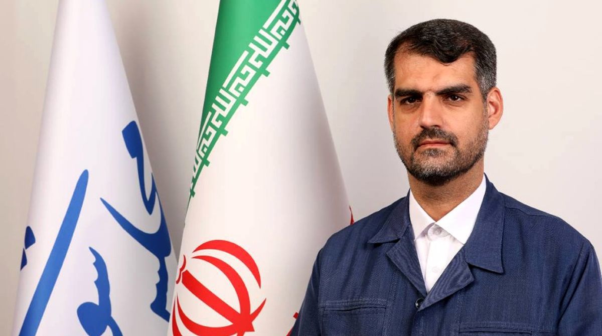 آن آقای بیهنر در دفاع از ولنگاری و بیحجایی خطابه سر میدهد/ شما دقیقا مصلحت کدام نظام را تشخیص میدهید؟!/ گروههای مردمی و مطالبهگری را تشکیل دهیم/ اگر دلتان به حال انقلابتان میسوزد و نگرانید خودتان باید دست به کار شوید/ رهبری تنهایند/ ویدئو