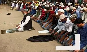نماز خواندن در خیابان‌های هند مساوی است با مرگ