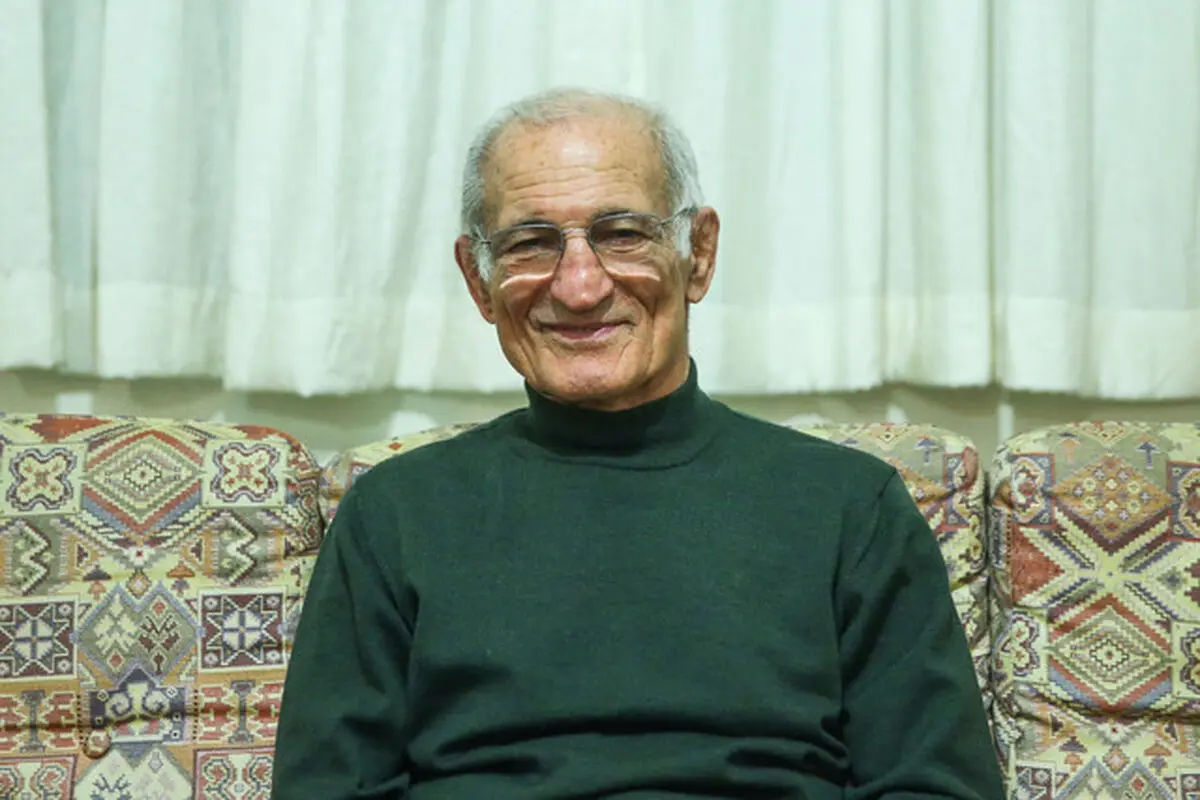 عبدالله موحد، اسطوره کشتی کشورمان به ایران آمد/ به خاطر بازگشت به وطن سر از پا نمی‌شناسم عکس 

