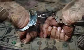 دستگیری فعال غیرمجاز ارزی در پایتخت/ کشف ۱۹۰ هزار دلار