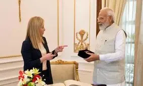 از اره‌برقی تا سرویس چای؛ جورجا ملونی هدایای رهبران جهان را به مزایده می‌گذارد