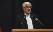 ابراز شرمندگی عارف از جوابگو نبودن دخل و خرج مردم‌: شرمنده‌ایم / نمی‌توانیم امسال رشد ۲۰ درصد حقوق بدهیم