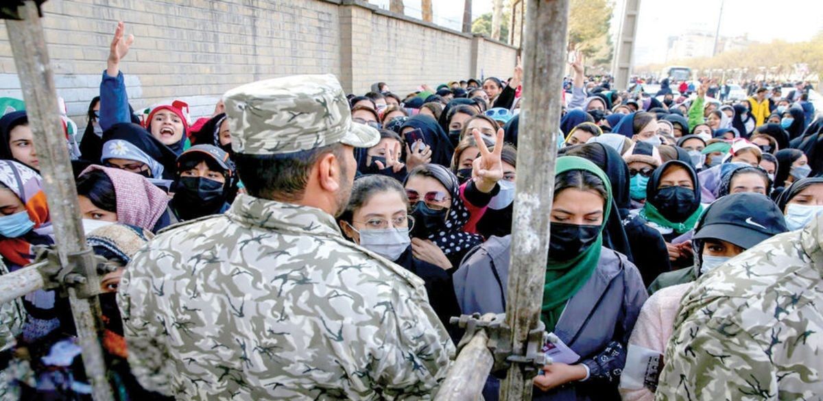 مجلس مسئولان برگزاری مسابقه ایران – لبنان را مورد سوال قرار داد/ جوکار: سوء مدیریت اتفاقات مشهد را رقم زد