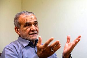پوستر تبلیغاتی متفاوت پزشکیان رونمایی شد/ عکس