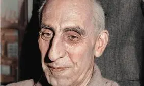 گزارش‌ های زهرآگین خارجی‌ از ایران ۱۳۳۲، ایرانی‌ ها دروغگو، پیژامه پوش و تنبل‌ اند