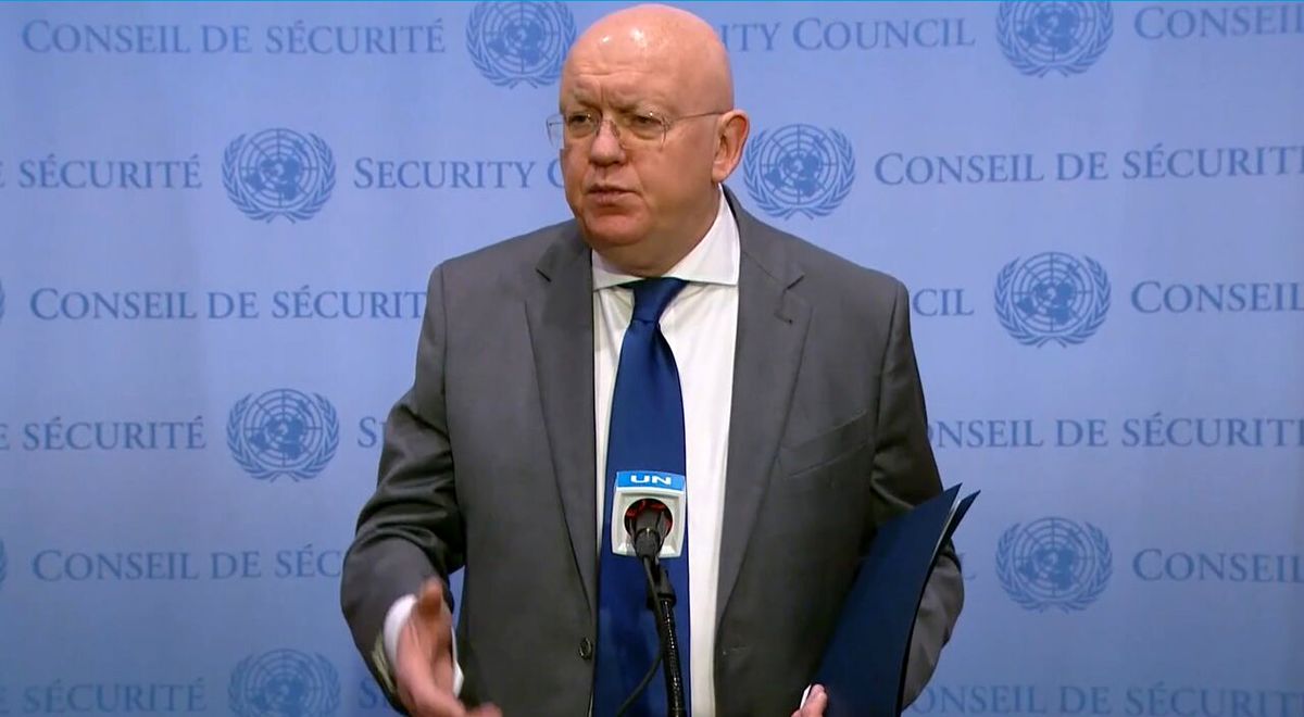 انتقاد سفیر روسیه از بیتوجهی رسانههای غربی به بمباران مناطق غیرنظامی توسط اوکراین