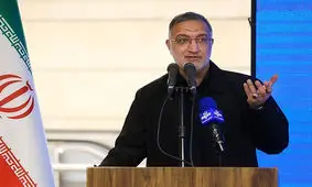 حمله زاکانی روی آنتن زنده به شورای شهر: انتظار نداشتم عضو شورا تا این میزان بی‌اطلاع سخن بگوید