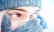 چگونه از خشکی چشم در هوای سرد زمستان پیشگیری کنیم؟