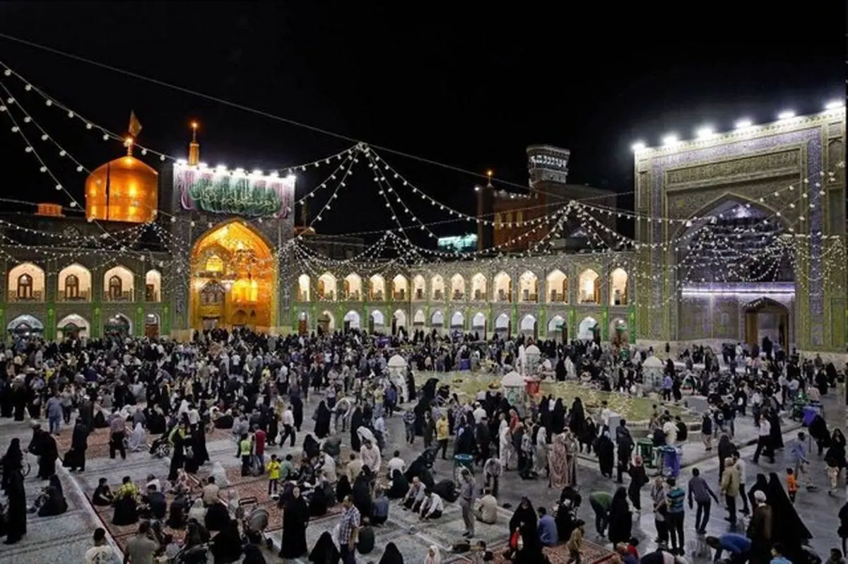 سه شب عزاداری در حرم رضوی برای رهبر شهید/ امکان زیارت مزار رهبر شهید انقلاب امشب فراهم می‌شود