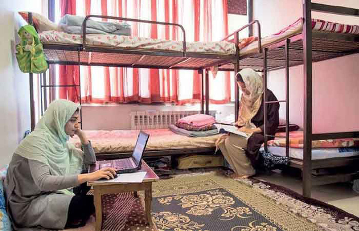 در خوابگاههای دختران دانشجوی ایرانی چه میگذرد؟