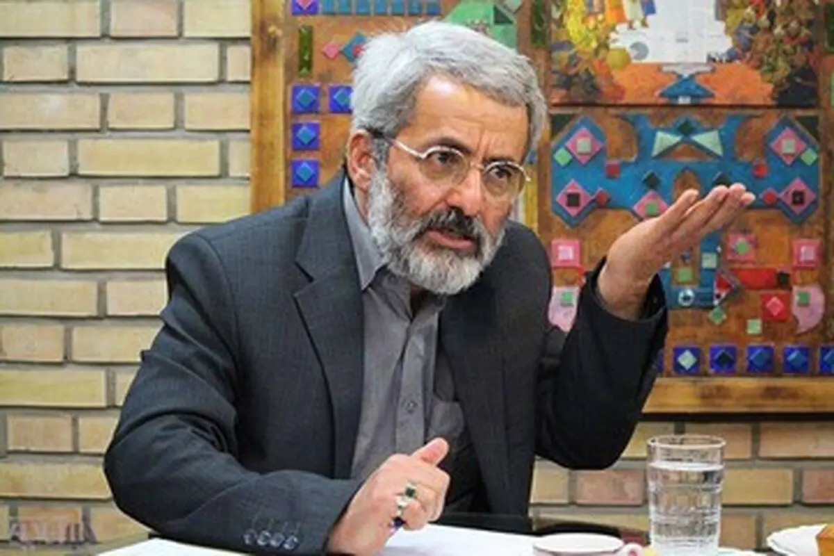 سلیمی نمین: تندروها ادامه دهنده راه احمدی نژاد هستند/ توان رقابت با قالیباف را نداشته و ندارند