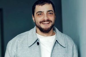 اختلاف مالی سجاد بابایی با سازندگان «شغال»؛ هوش مصنوعی جایگزین آقای بازیگر شد؟