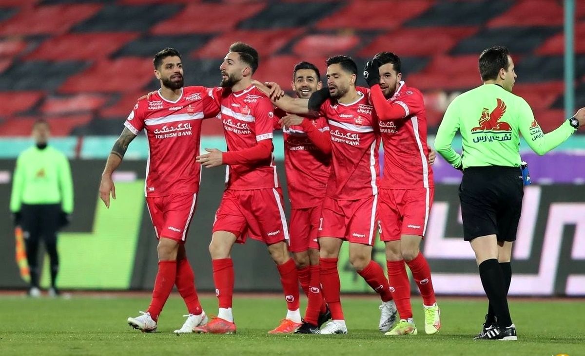 پرسپولیس هم‌امتیاز استقلال شد