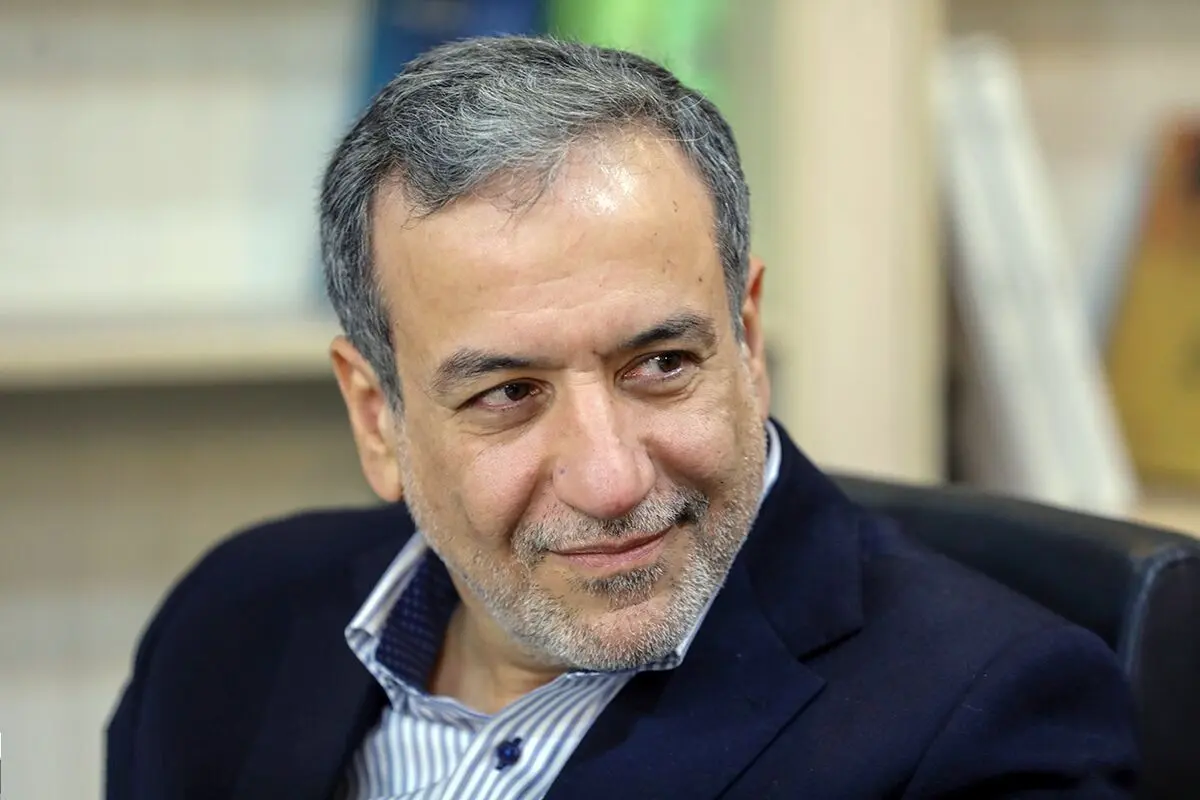 پاسخ عراقچی به جلیلی: منافع ملی بازیچه اهداف جناحی و شخصی نیست وگرنه گفتنی زیاد است/ عکس

