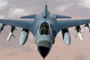 آلمان: اف-16 عملیاتی برای تحویل به اوکراین نداریم