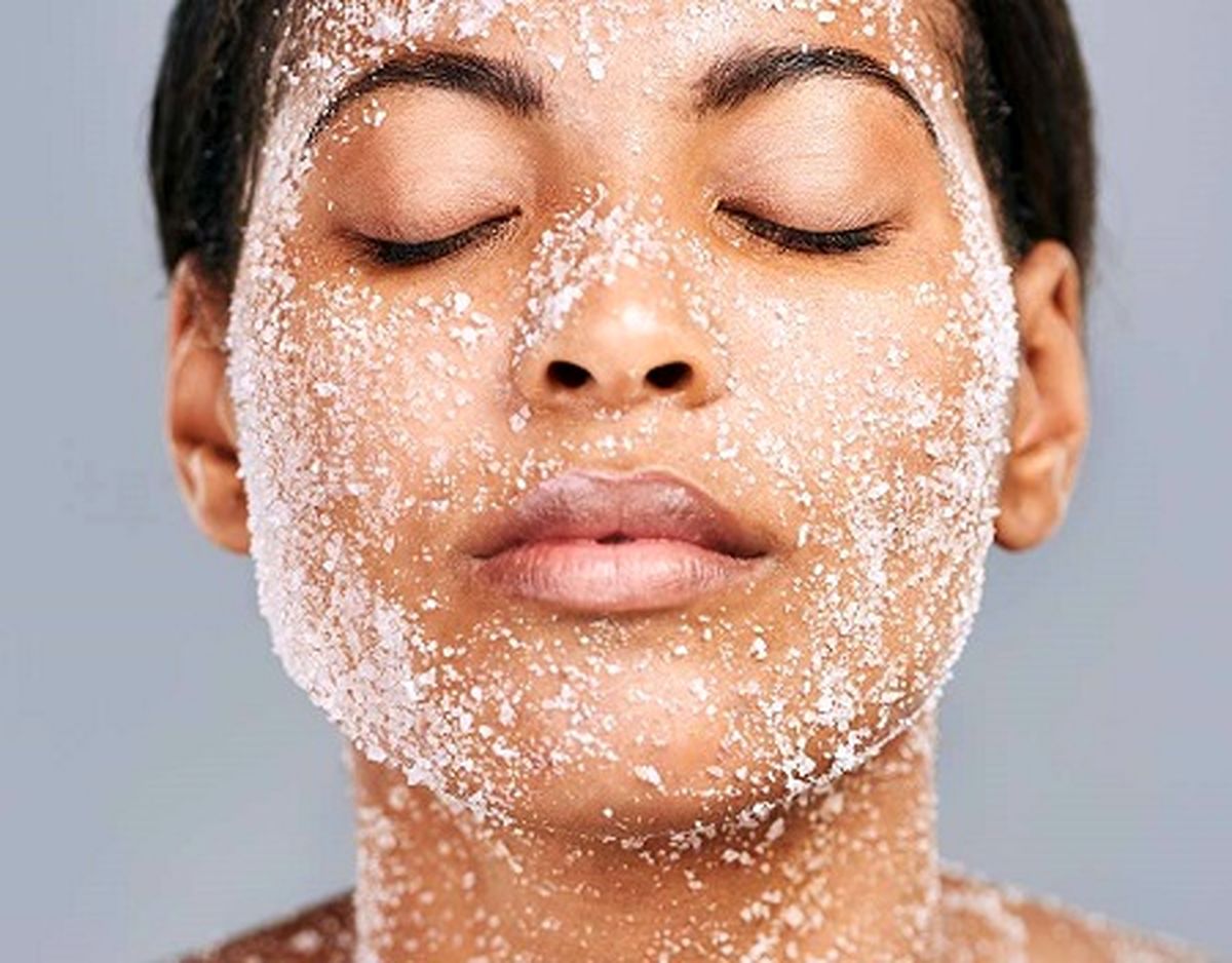 روش شگفت انگیزی با نمک می تواند پوست شما را بازسازی کند
