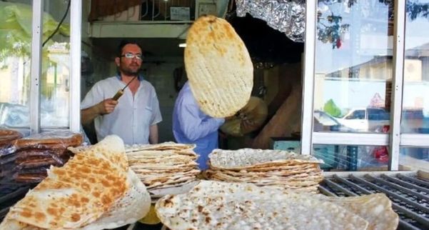 شوک گرانی ۵۲ درصدی نان به سفره‌ های تهی کارگران/ نان را «طبقاتی» نکنید!

