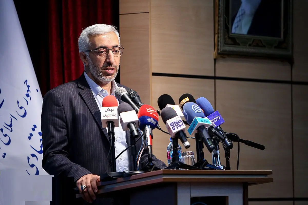 رابطه جالب وام عشقی با احمدی‌نژاد و کاظم صدیقی!

