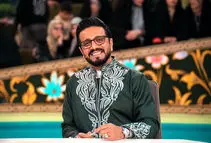 عکسی جالب از خواهر حسنین حلو، داور برنامه محفل
