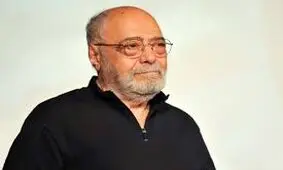 اکبر زنجانپور در بیمارستان بستری شد