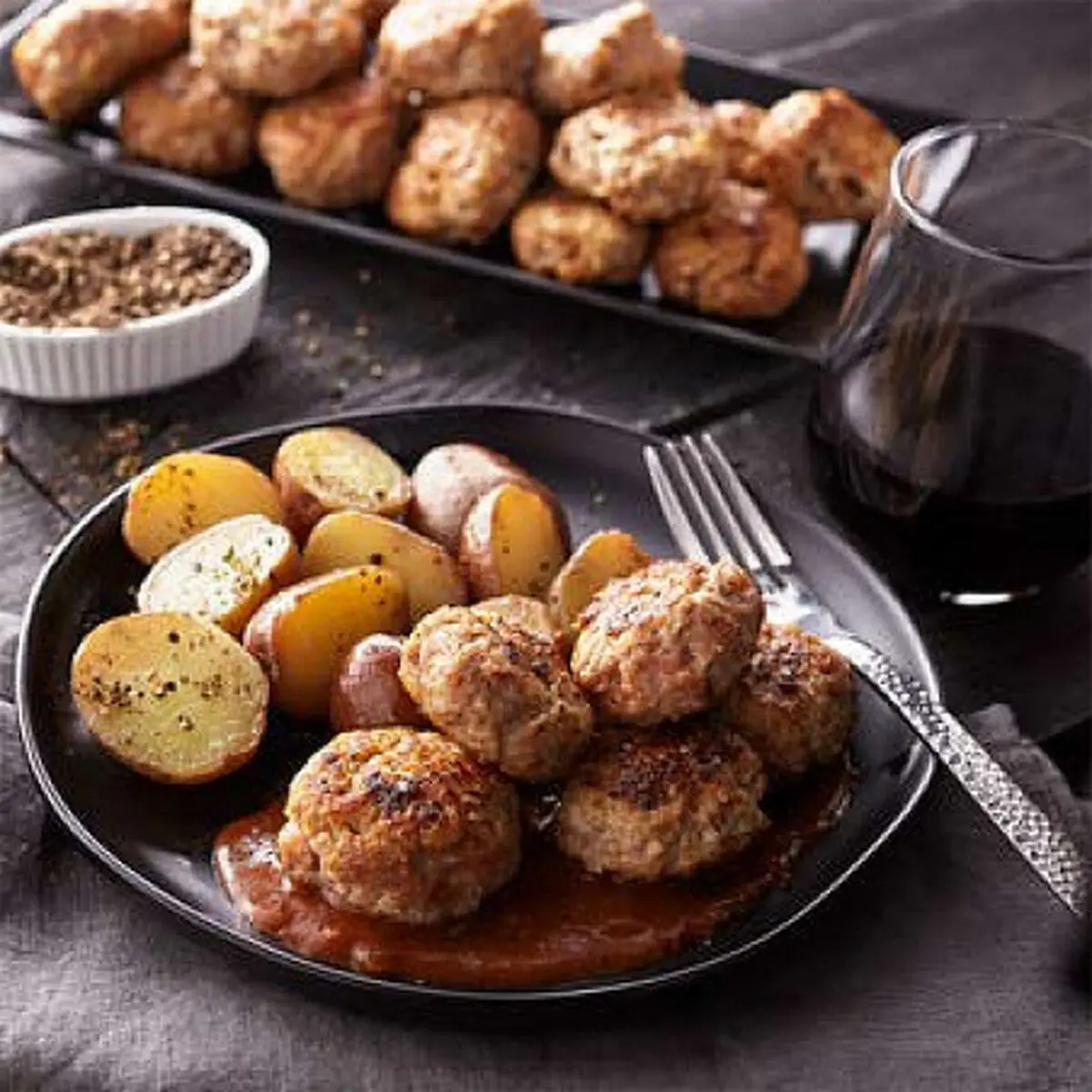 دستور تهیه فریکادله کتلت خوشمزه و محبوب آلمانی