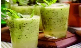 طرز تهیه اسموتی کیوی لیمو و نعناع

