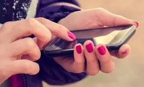 اگر سرتان همیشه توی گوشی است، این سبزی را بخورید!